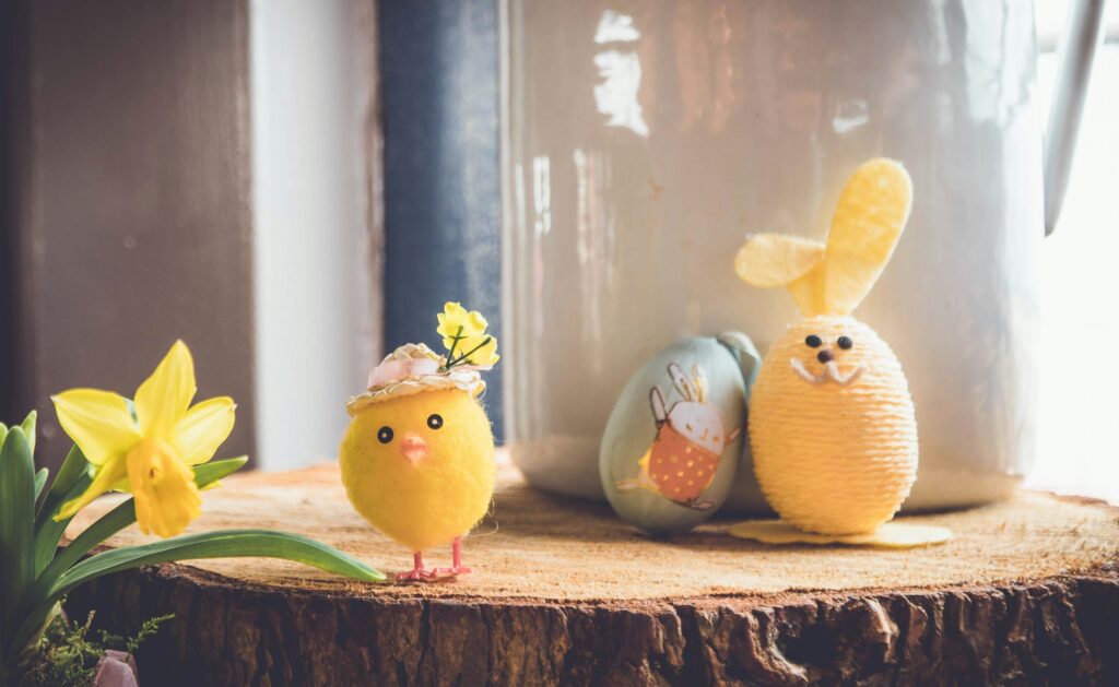Pasqua 2024 con coniglietti e uova